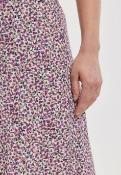 Armor-Lux À MOTIFS FLEURS - A-Linien-Rock - Imprimé Géraniums -Armor Lux 9b55d0b2dbeb4fa28cce4ddfd5c3c3a5